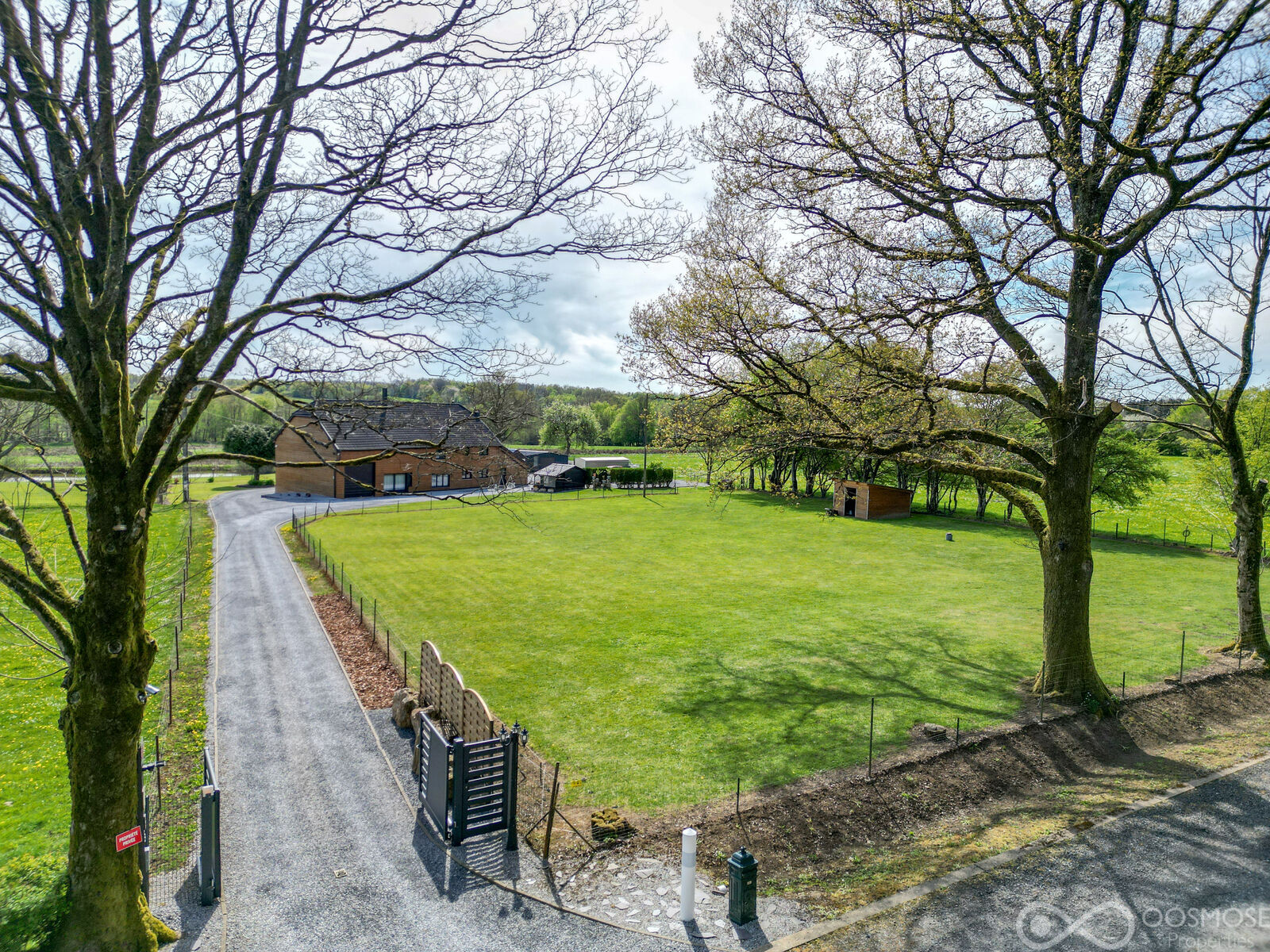 France 10' Belg. - Propriété av étang en pleine campagne sans voisin - E07a14b8-0ec5-4f85-bc7c-8368d67134d0