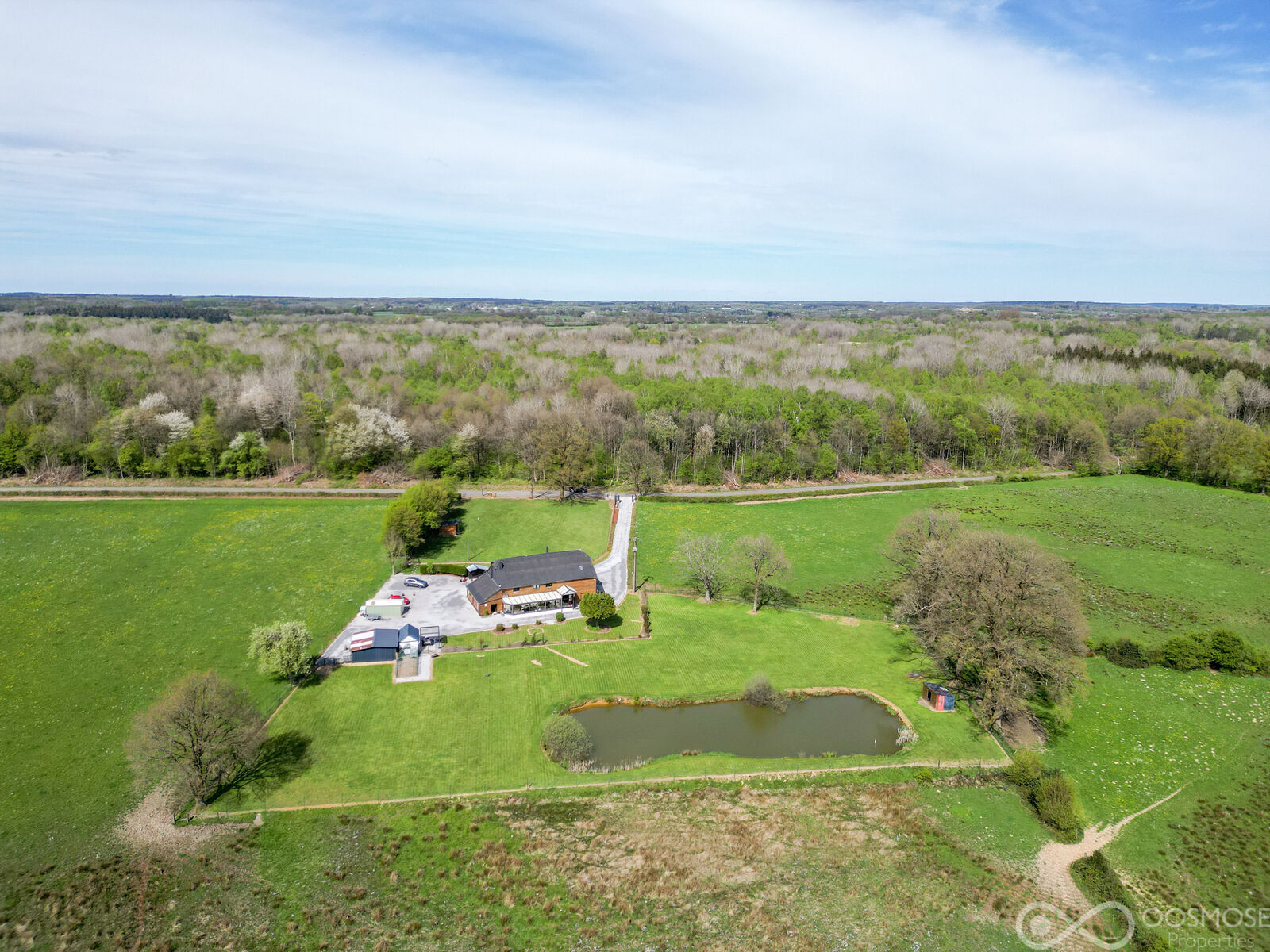 France 10' Belg. - Propriété av étang en pleine campagne sans voisin - D6e51c3d-812f-4999-a24b-a11d8c16d3fa