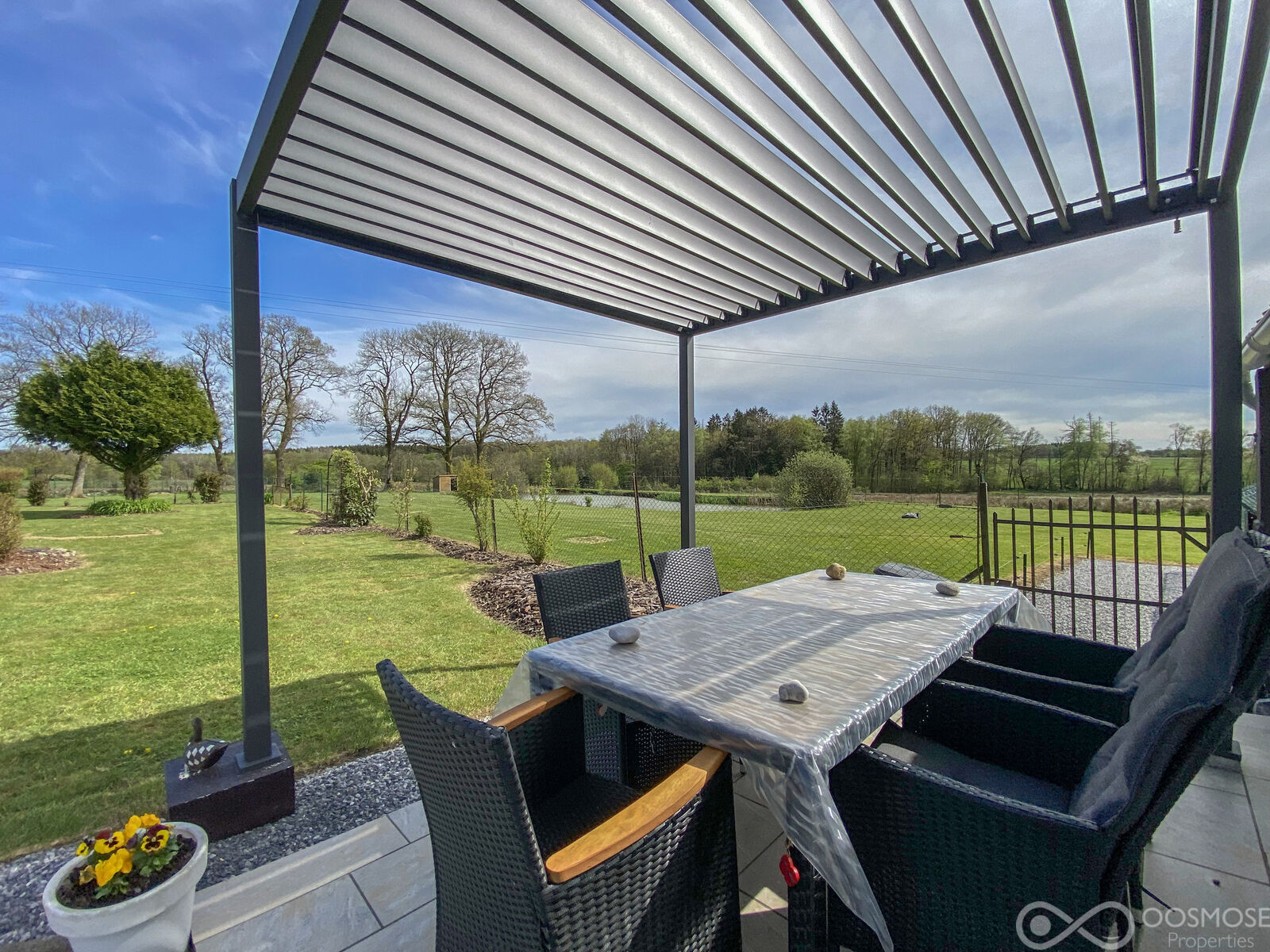 France 10' Belg. - Propriété av étang en pleine campagne sans voisin - 66226f1a-6561-4b1c-9604-e4488cd6cf44