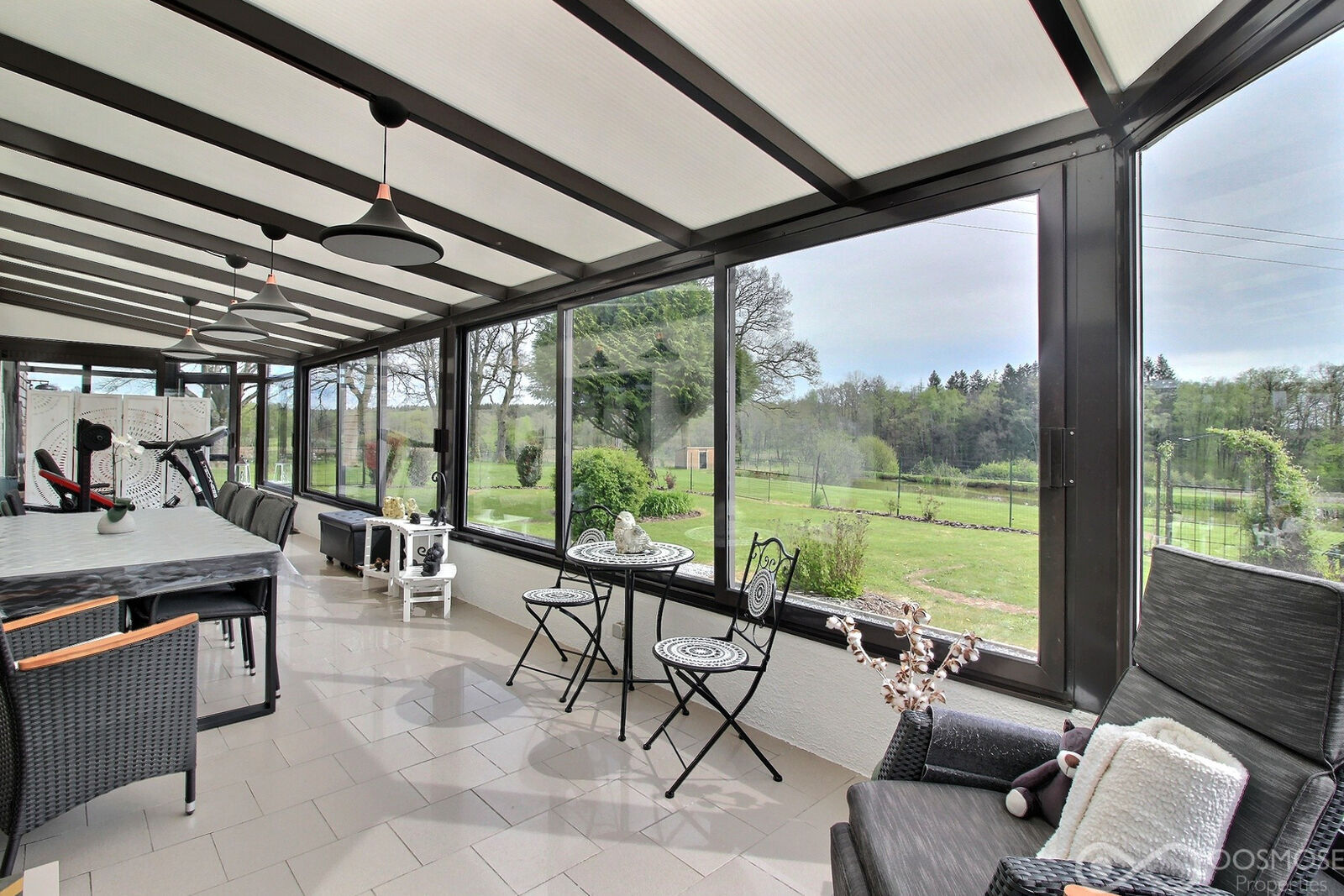 France 10' Belg. - Propriété av étang en pleine campagne sans voisin - 0bde3a91-7124-4570-9787-8858d2c98835