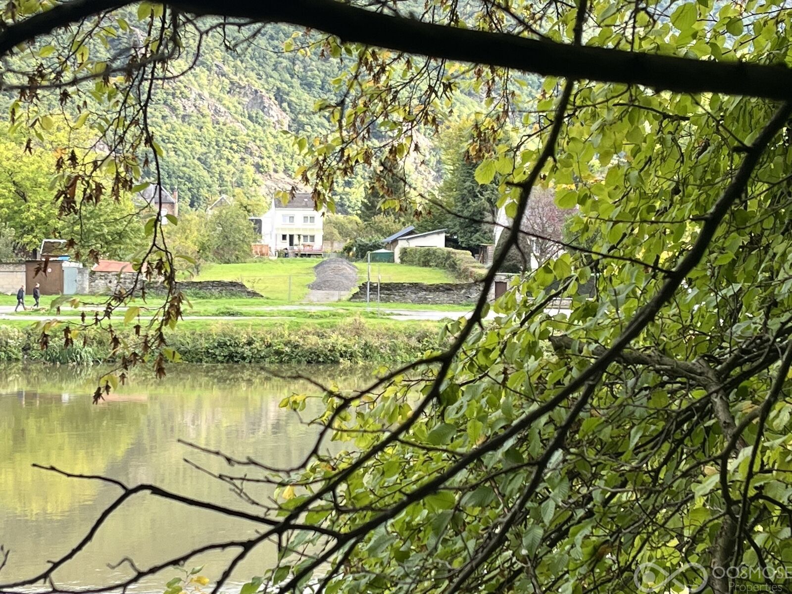 Terrain à bâtir exceptionnel au bord de la Meuse - Terrain avec vu sur la Meuse
