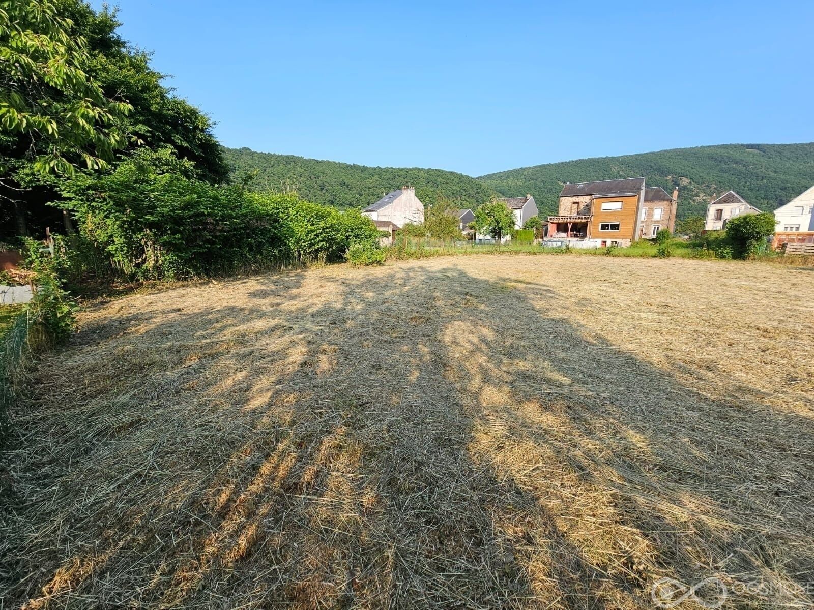 Terrain à bâtir exceptionnel au bord de la Meuse - Terrain