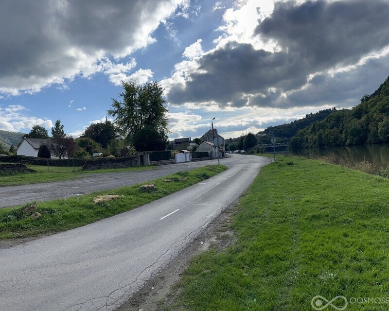 Terrain à bâtir exceptionnel au bord de la Meuse - Vue sur la Meuse