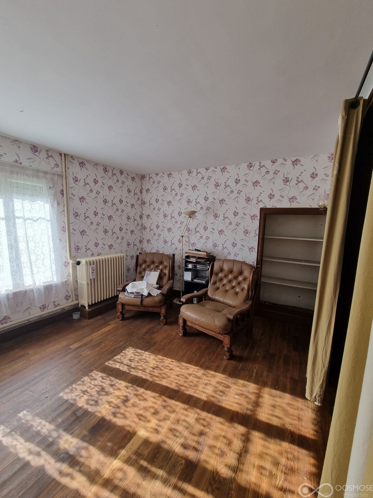 Maison en pierre mitoyenne  - 20251009 113254