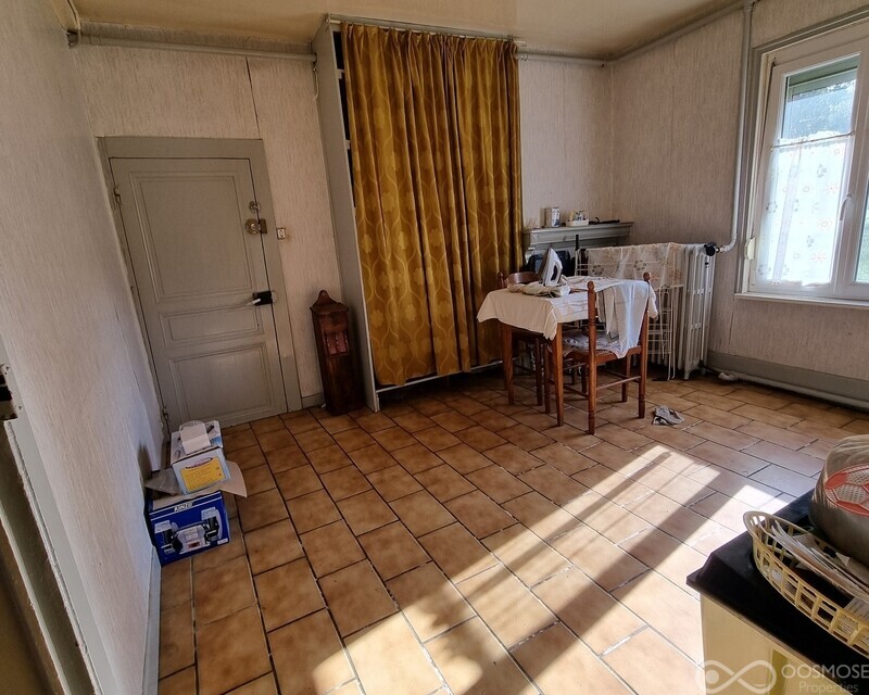 Maison en pierre mitoyenne  - 20251009 112800