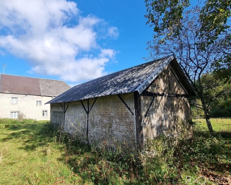 Maison en pierre mitoyenne - 6c44e16a-8f5c-46ee-9627-0ff6b9cf3a37