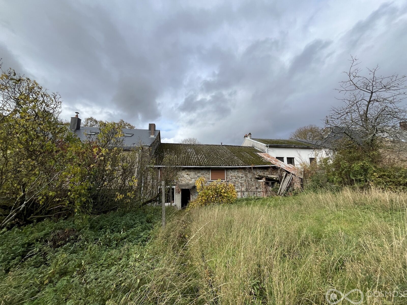 Maison à rénover avec grand jardin - Img 2735