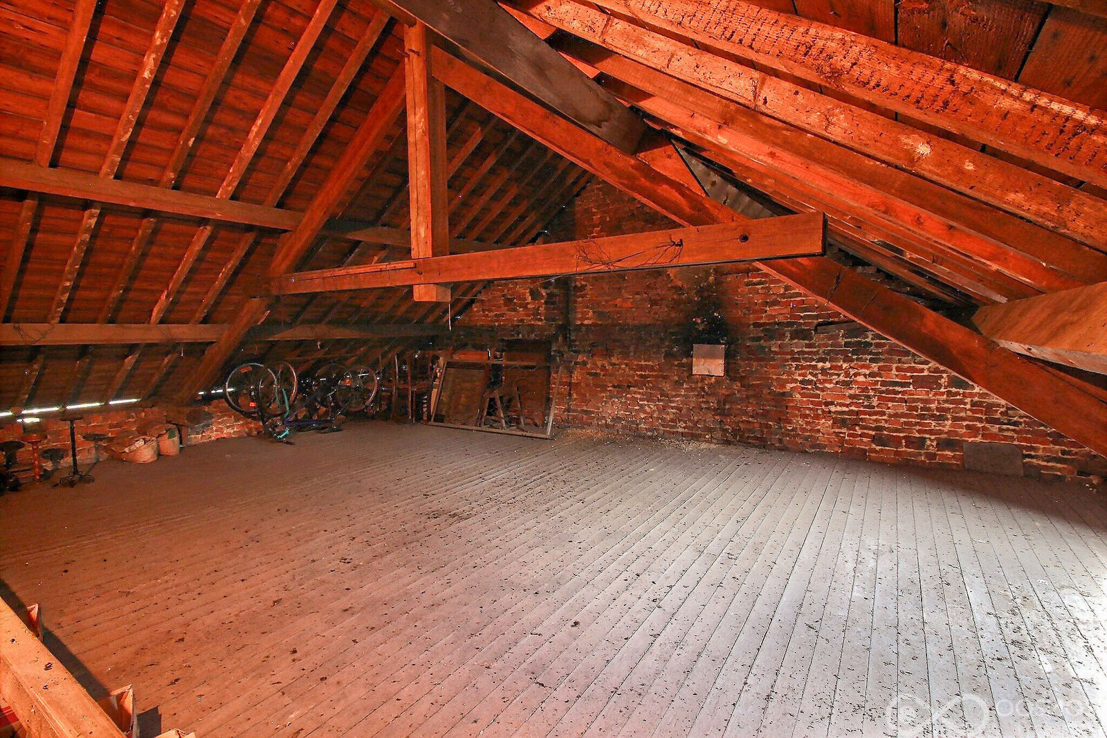 Maison villageoise 2ch+ av. caves et jardin - Final-53