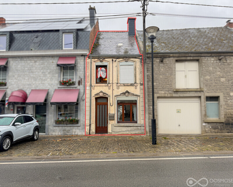 Maison villageoise 2ch+ av. cour - Final-83 flou