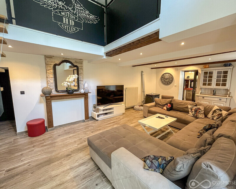 Charmante maison complètement rénovée avec belle vue sur les collines - Final-27