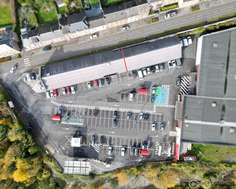 Murs et Fonds de commerce de 550 m² pour tout types d'activités - Final-68