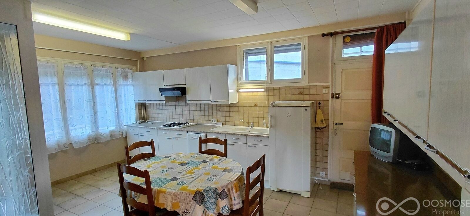 Maison de 98 m² avec jardin et garage - 20251107 163641