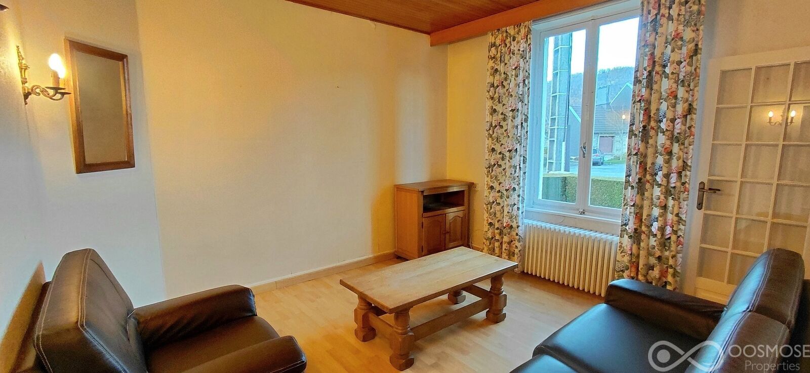 Maison de 98 m² avec jardin et garage - 20251107 163323