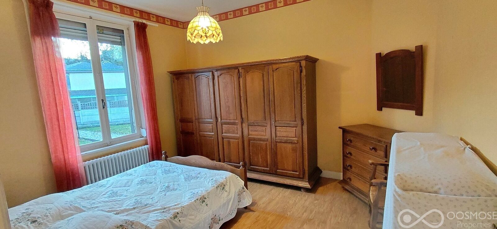 Maison de 98 m² avec jardin et garage - 20251107 163119