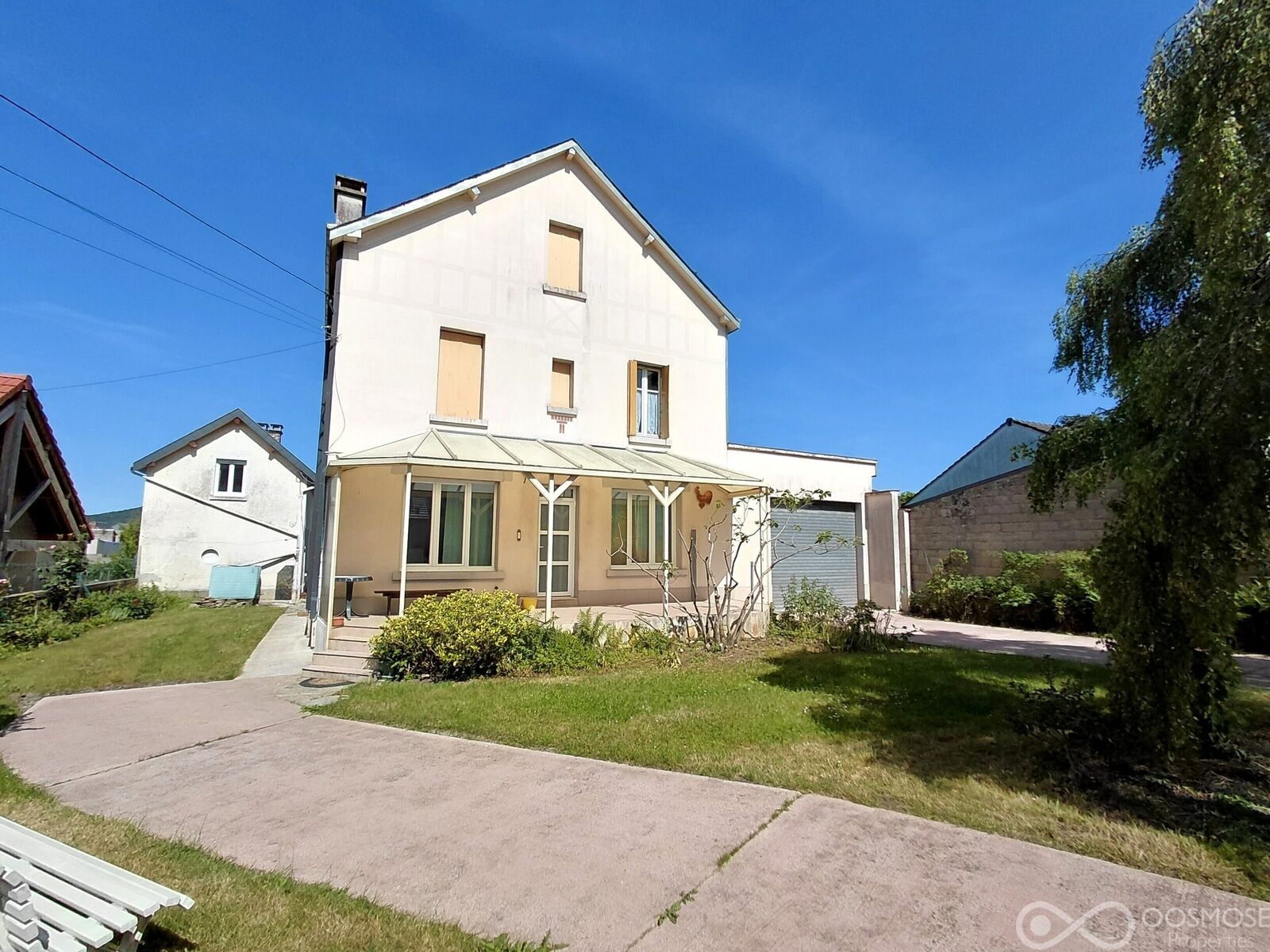 Maison de 175 m² de superficie totale avec nombreuses dépendances - 16