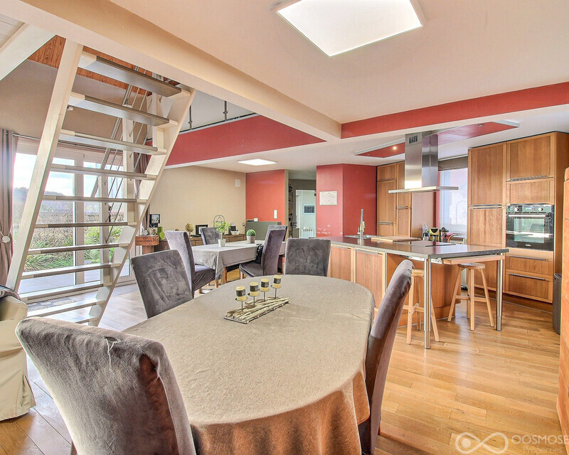 Belle maison au coeur d'un village avec garages - Final-166