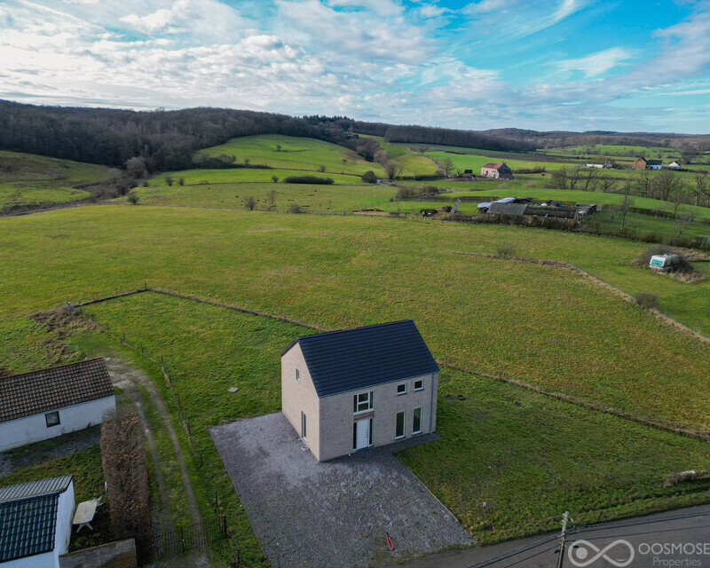 Maison neuve basse énergie 3ch sur 11a 28ca av vue sur les campagnes - Final-459