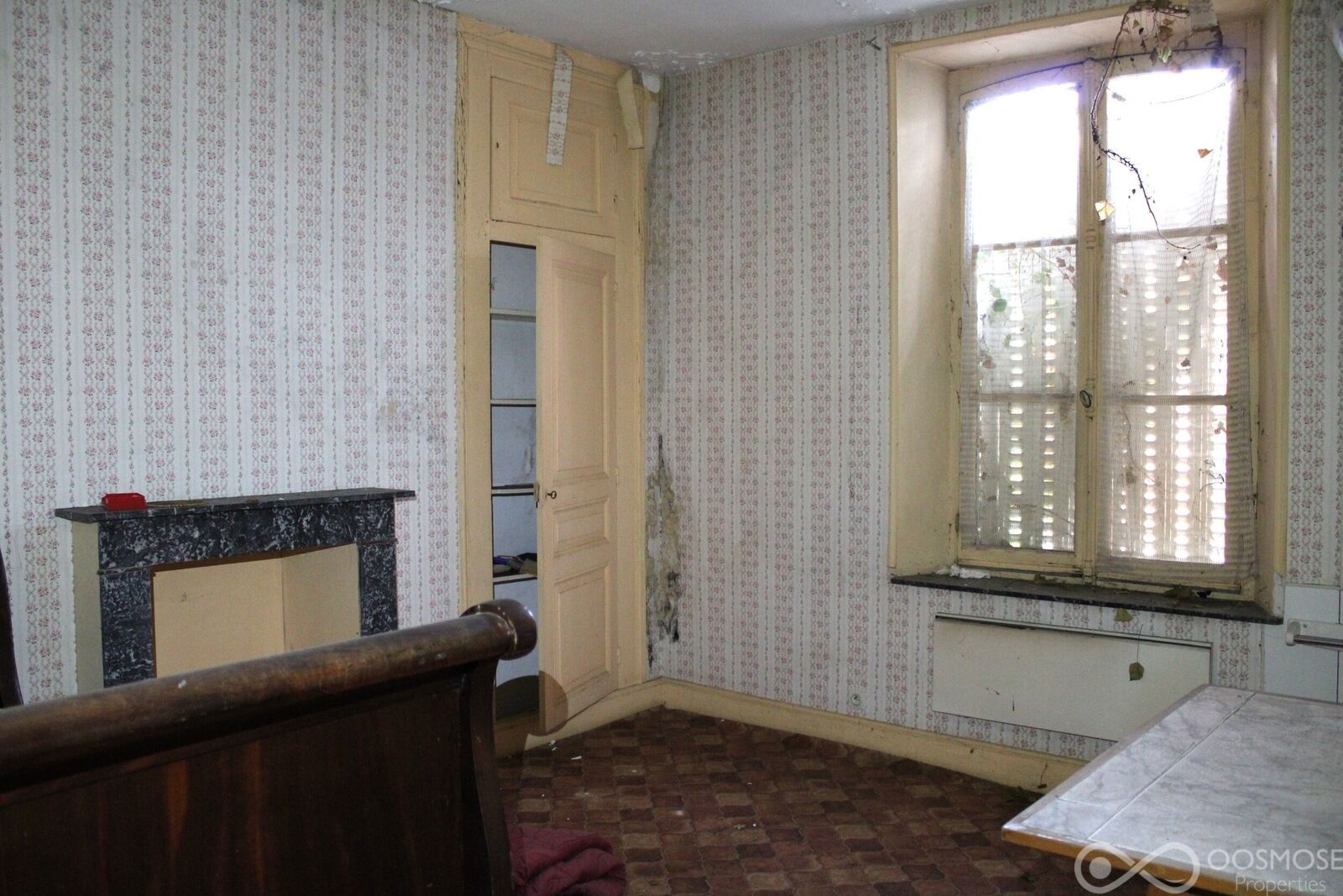 Maison centre ville, 246 m² avec garage et jardin - Img 2377