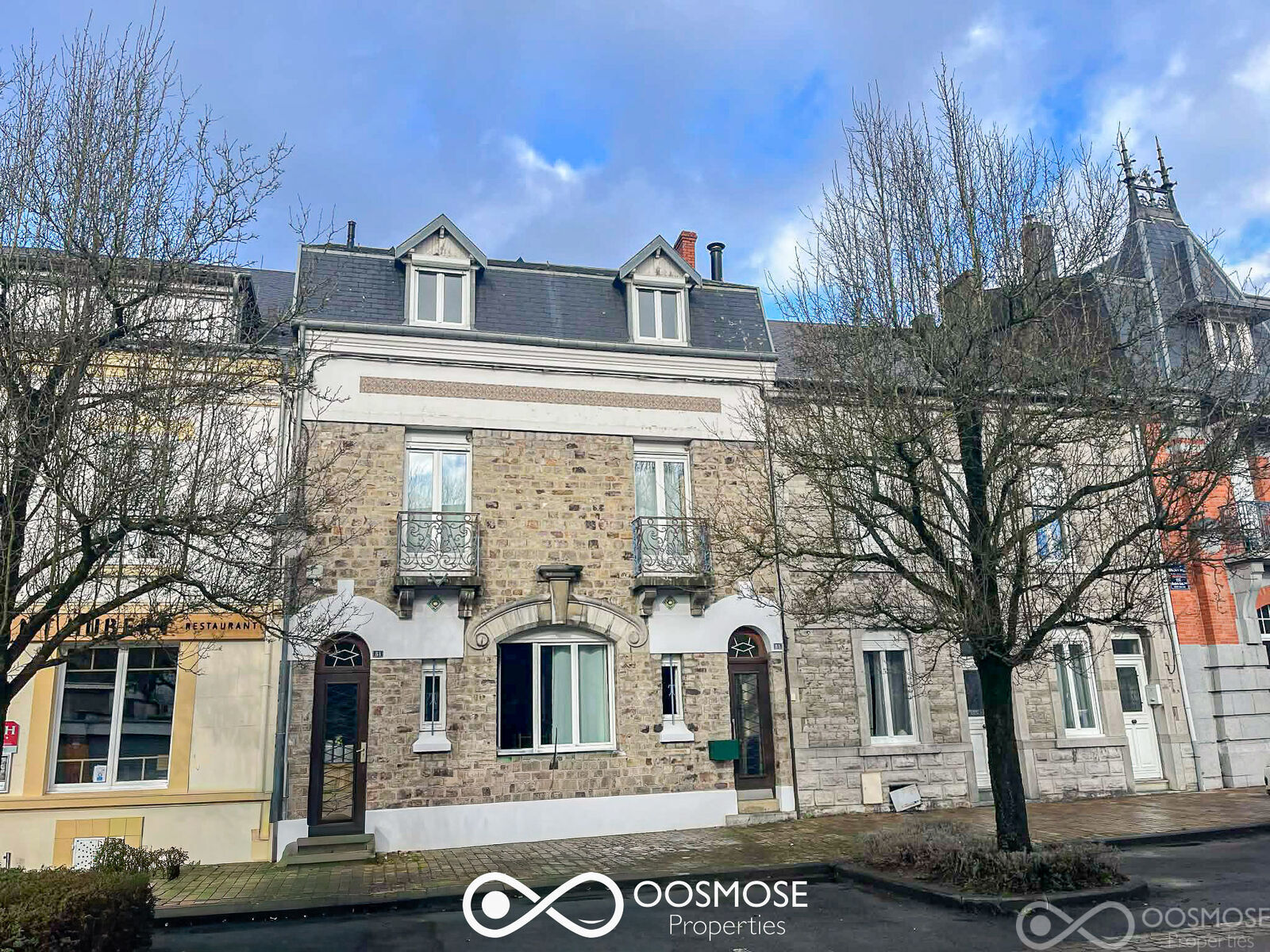 Belle maison en pierre avec vue sur La Meuse - Final-597