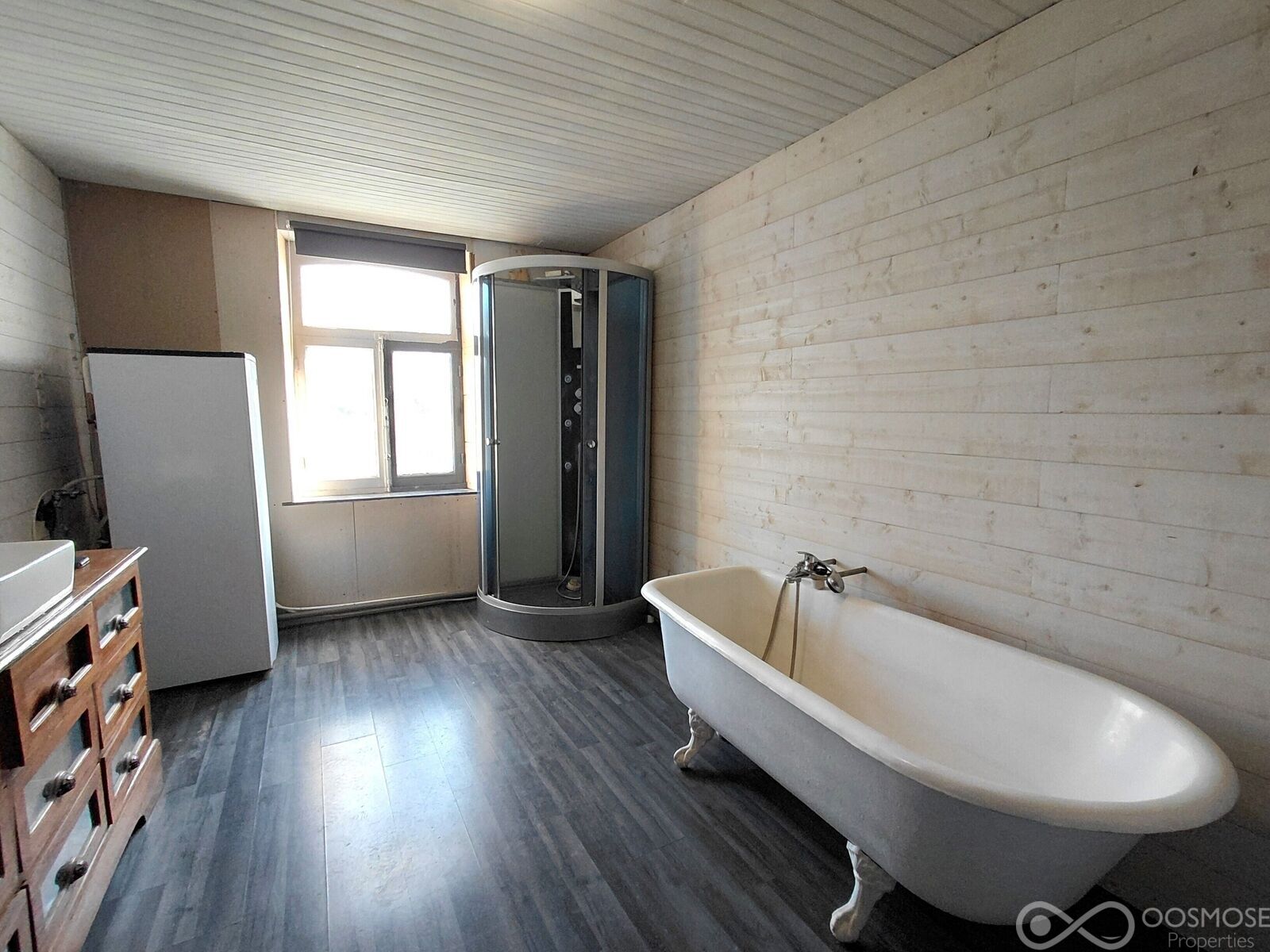 Maison de maître de 143 m² avec garage et jardin - 02