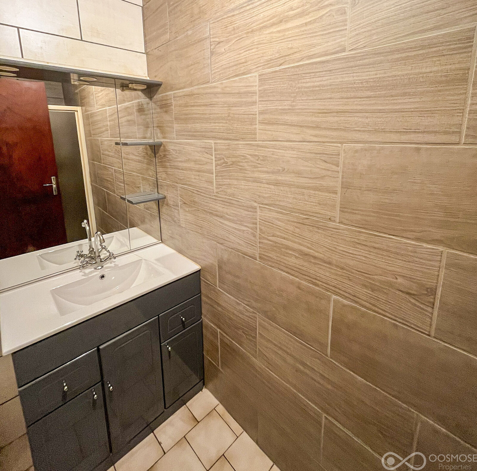 Charmante maison mitoyenne à rénover  - C6102a7b-9580-419e-af15-35edcbec9f63