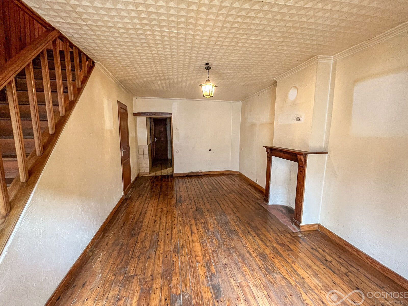 Charmante maison mitoyenne à rénover  - 282b34b9-257e-41d2-bb69-e10849dac153