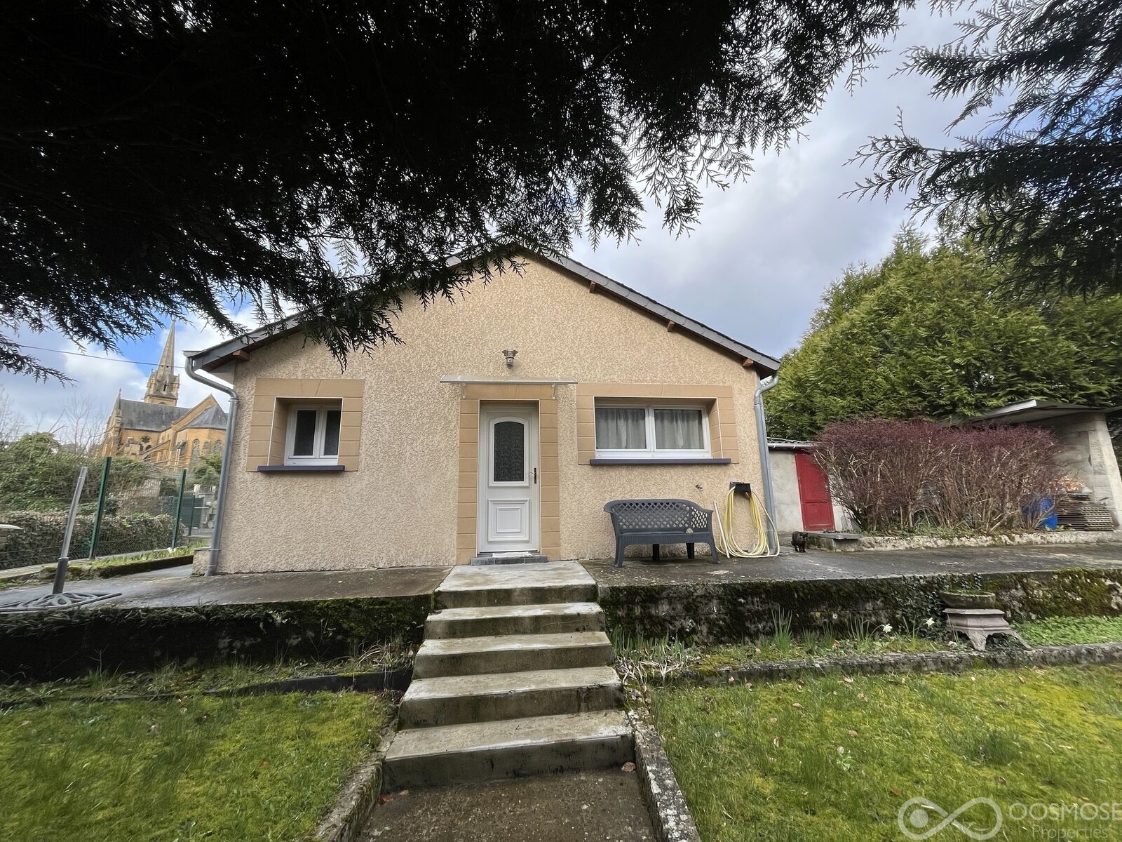 Charmante maison avec jardin et garage dans un quartier calme de Fumay - Img 4760