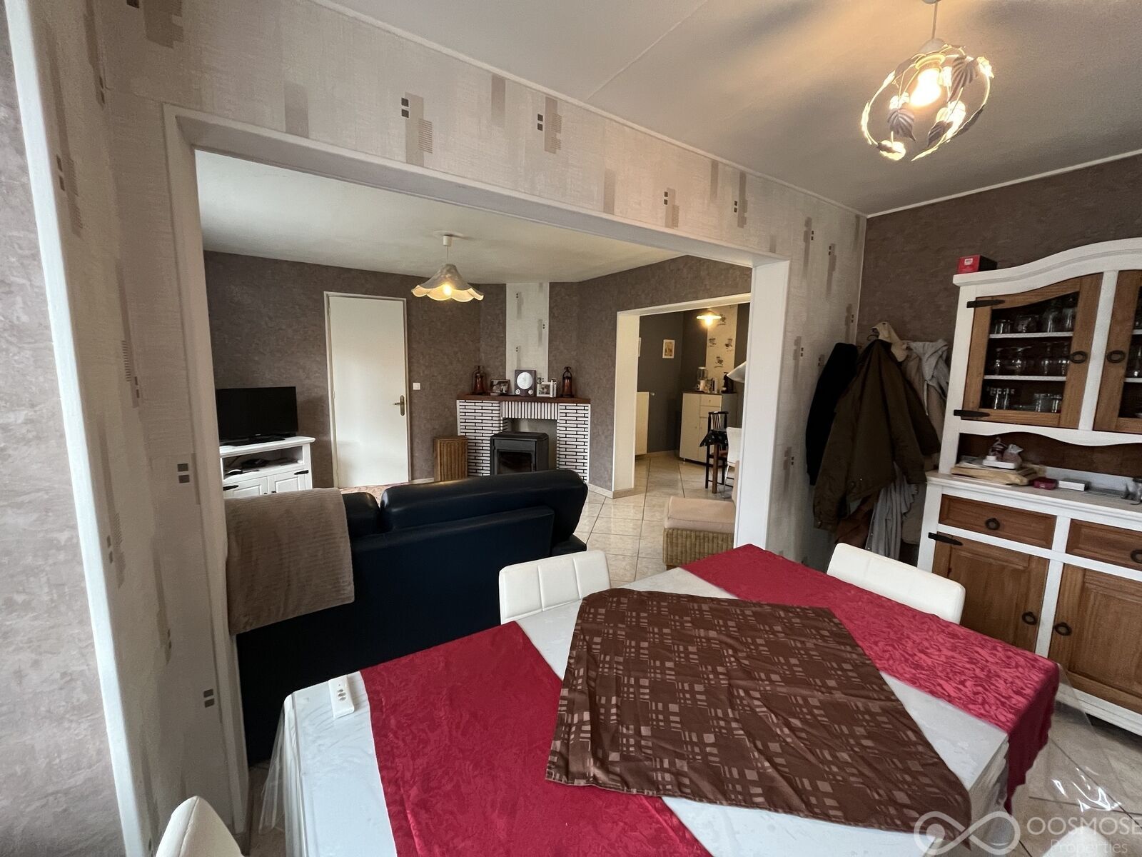 Charmante maison avec jardin et garage dans un quartier calme de Fumay - Img 4732