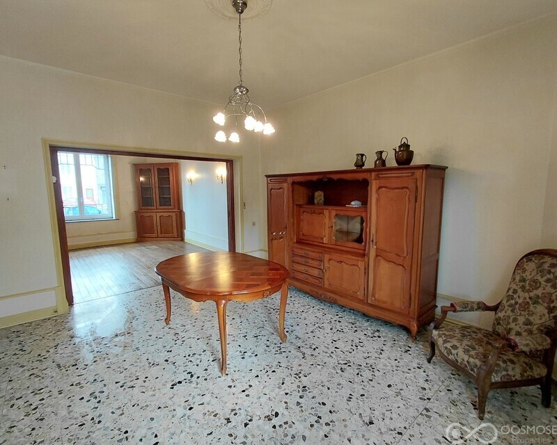 Maison bourgeoise de 182 m² avec jardin et garage - 20260328 132923