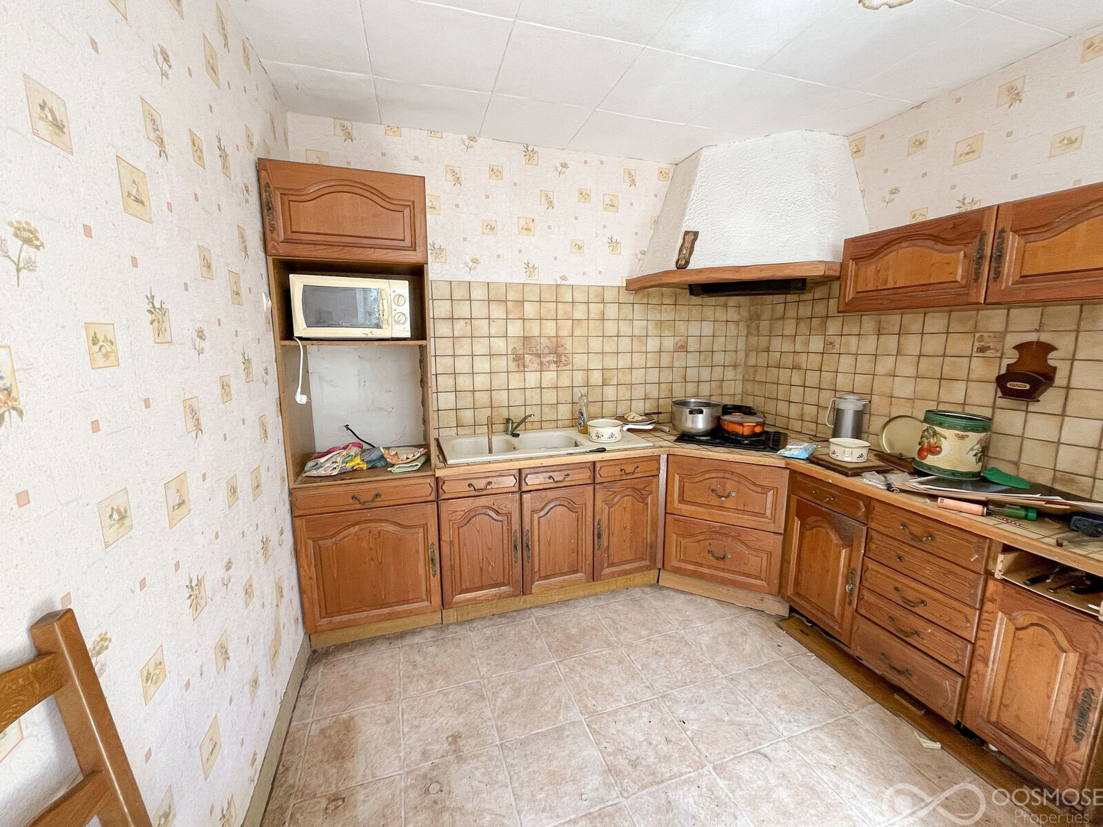 Maison complètement à rénover - Glc-6