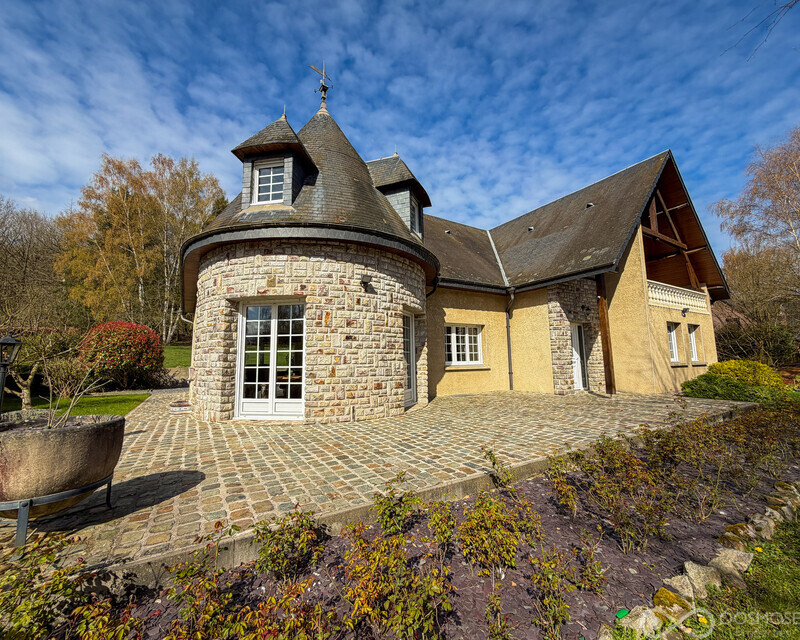 Maison d'exception avec une vue dégagée - Final-26