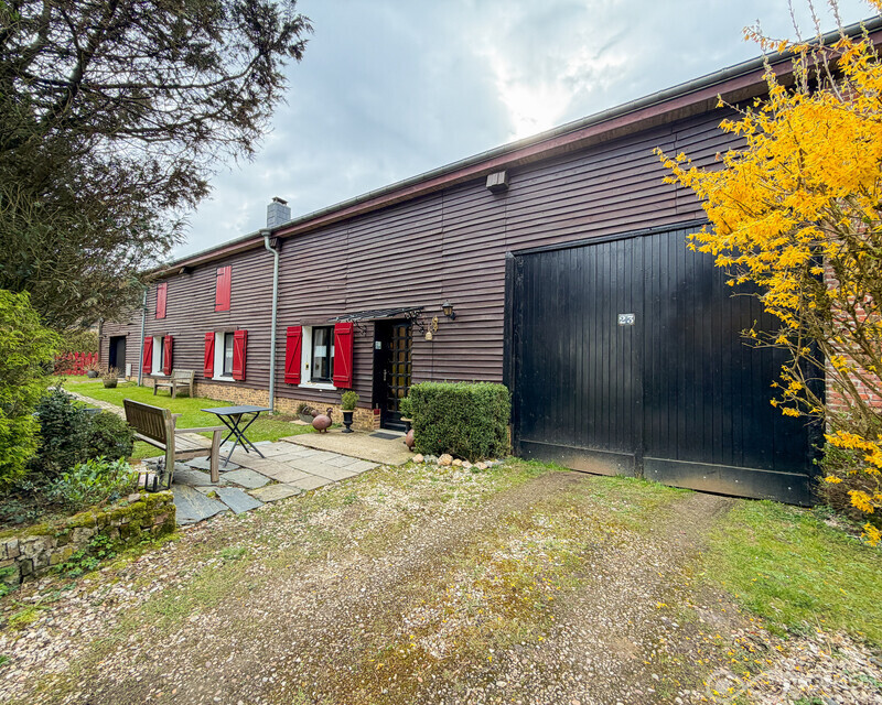 Charmante longère de plain-pied sur 5000 m² de jardin. - Sans titre-26