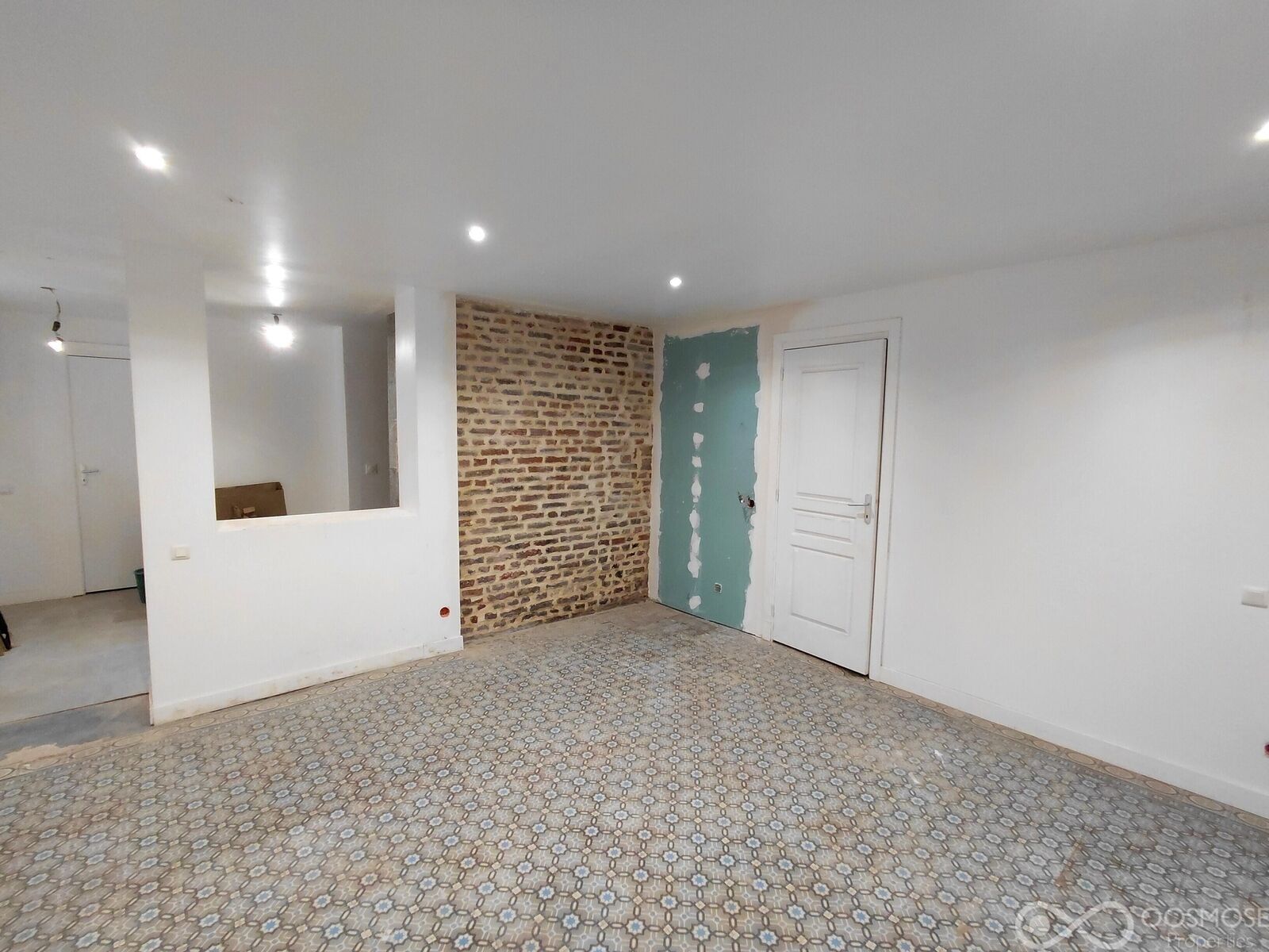 Ensemble immobilier de 2 maisons avec jardin et garage - 11