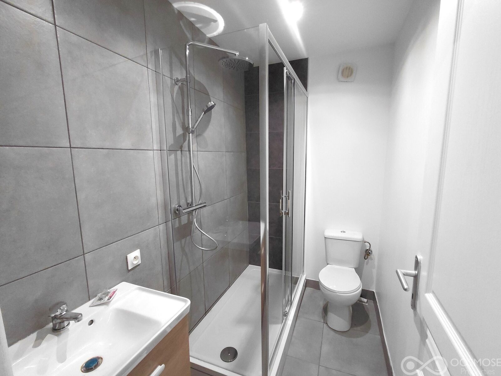 Ensemble immobilier de 2 maisons avec jardin et garage - 7