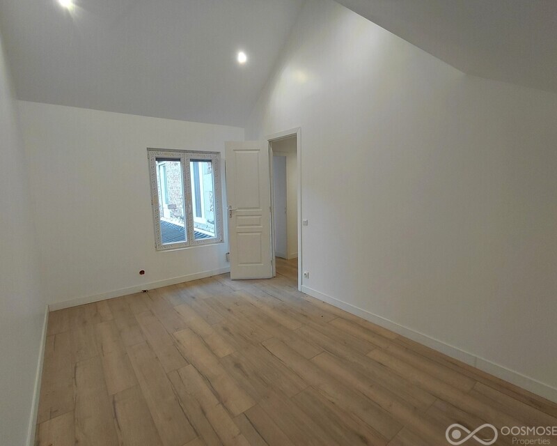 Ensemble immobilier de 2 maisons avec jardin et garage - 10