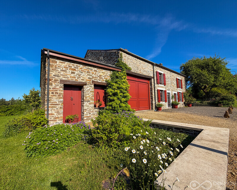 Belle propriété av 6.390m² de terrain et maison en pierre - Final-21