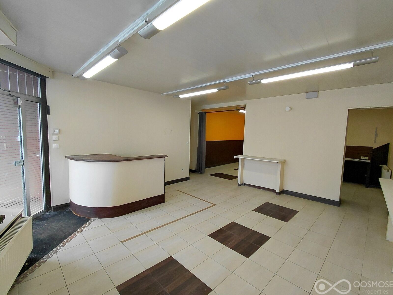 Immeuble mixte de 2 appartements et d'1 local commercial - 3