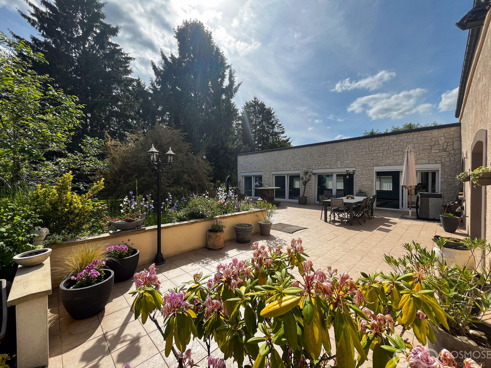 Superbe maison avec piscine intérieure - Final-30