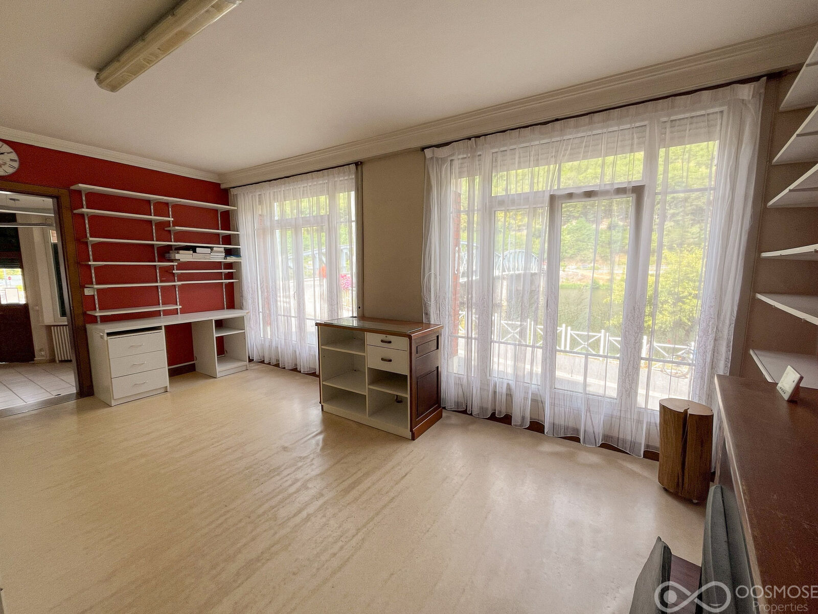 Belle opportunité pour cette grande maison située au bord de la Meuse. - Final-591