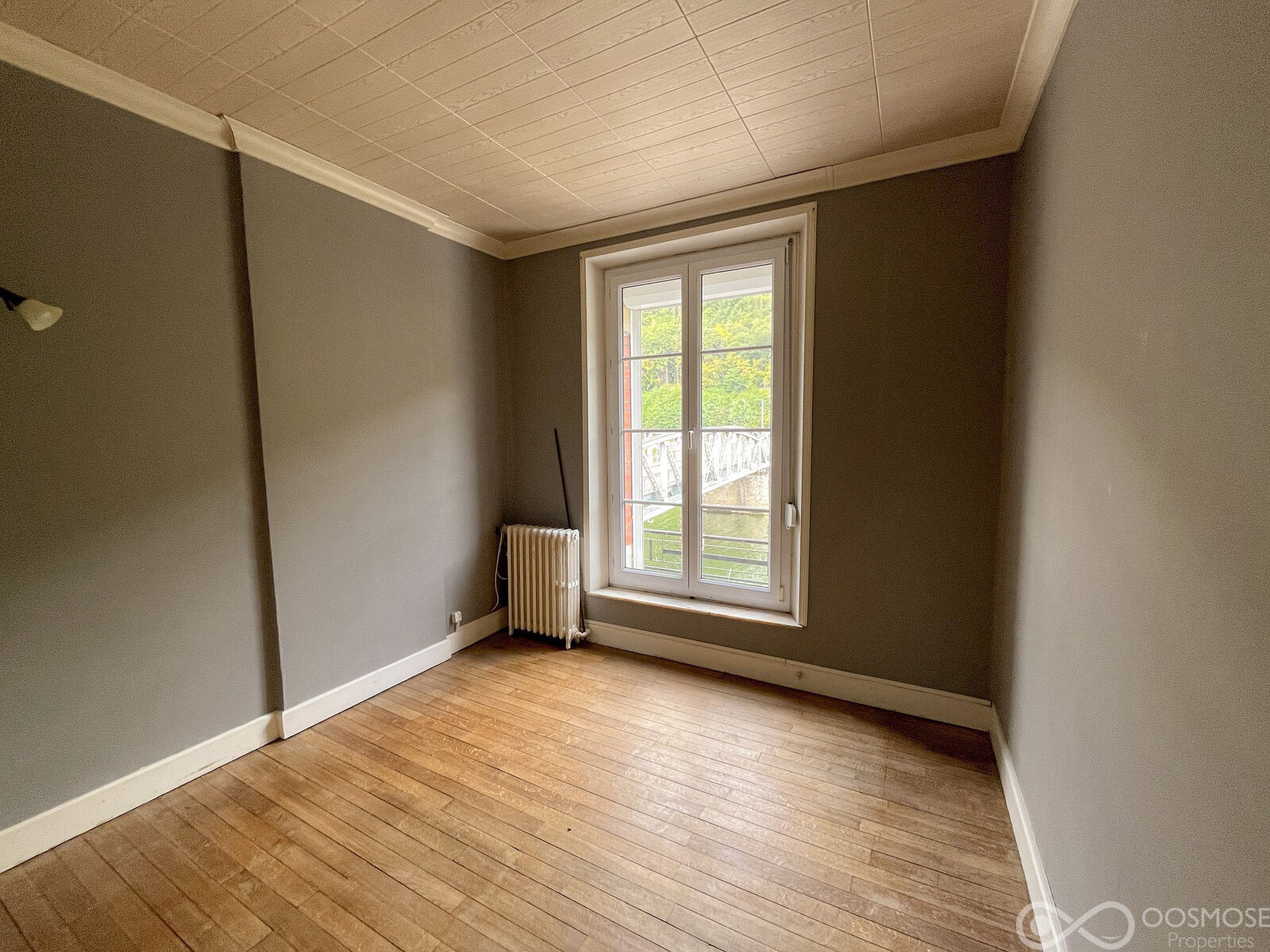 Belle opportunité pour cette grande maison située au bord de la Meuse. - Final-583