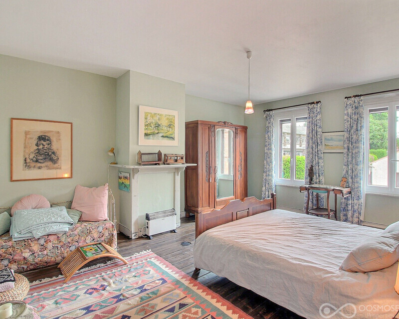 Maison de caractère avec 3 chambres et jardin privatif - France - Final-3