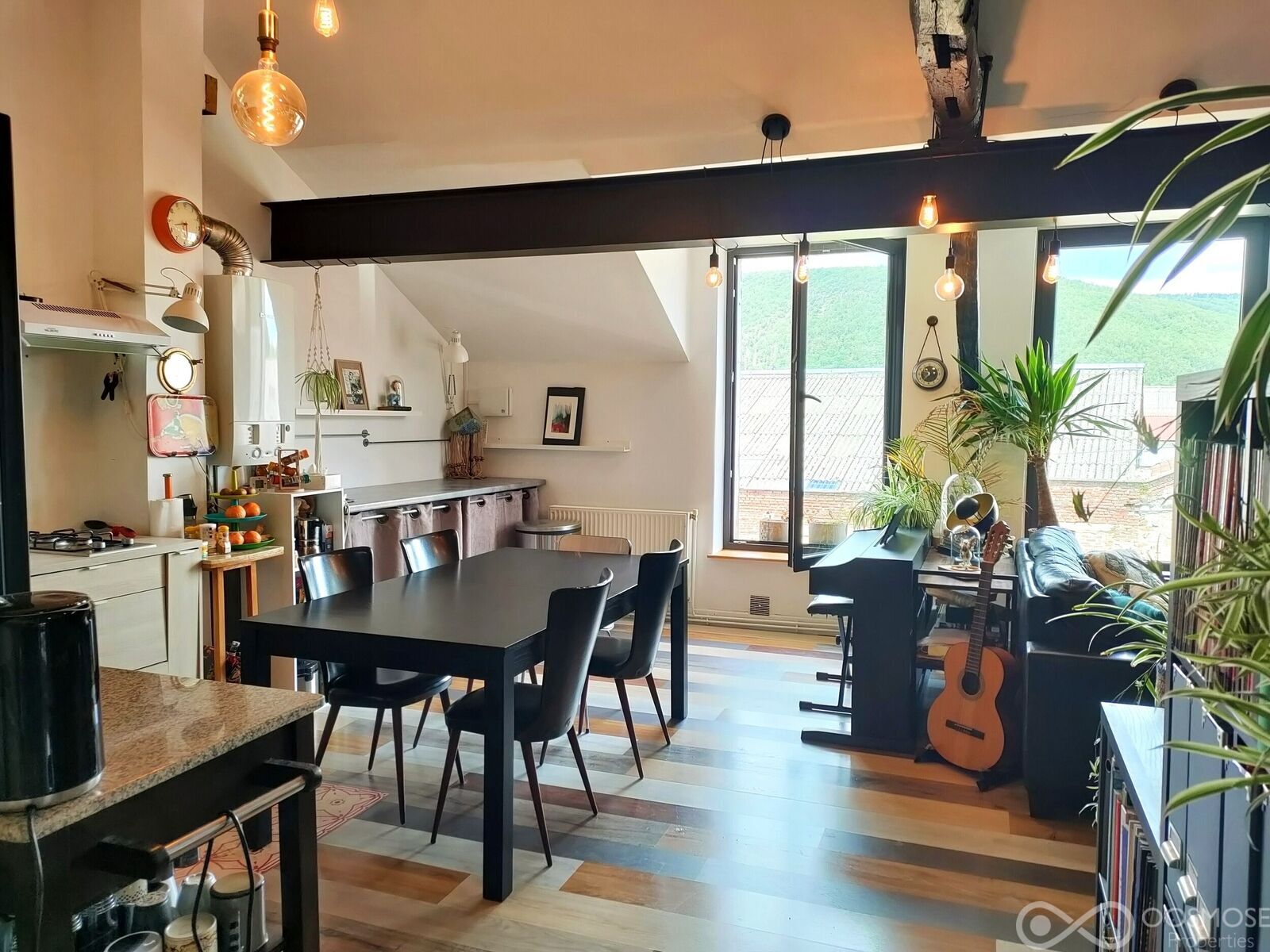 Maison avec atelier sur une surface totale d'environ 161 m² - Img 20260607 215753