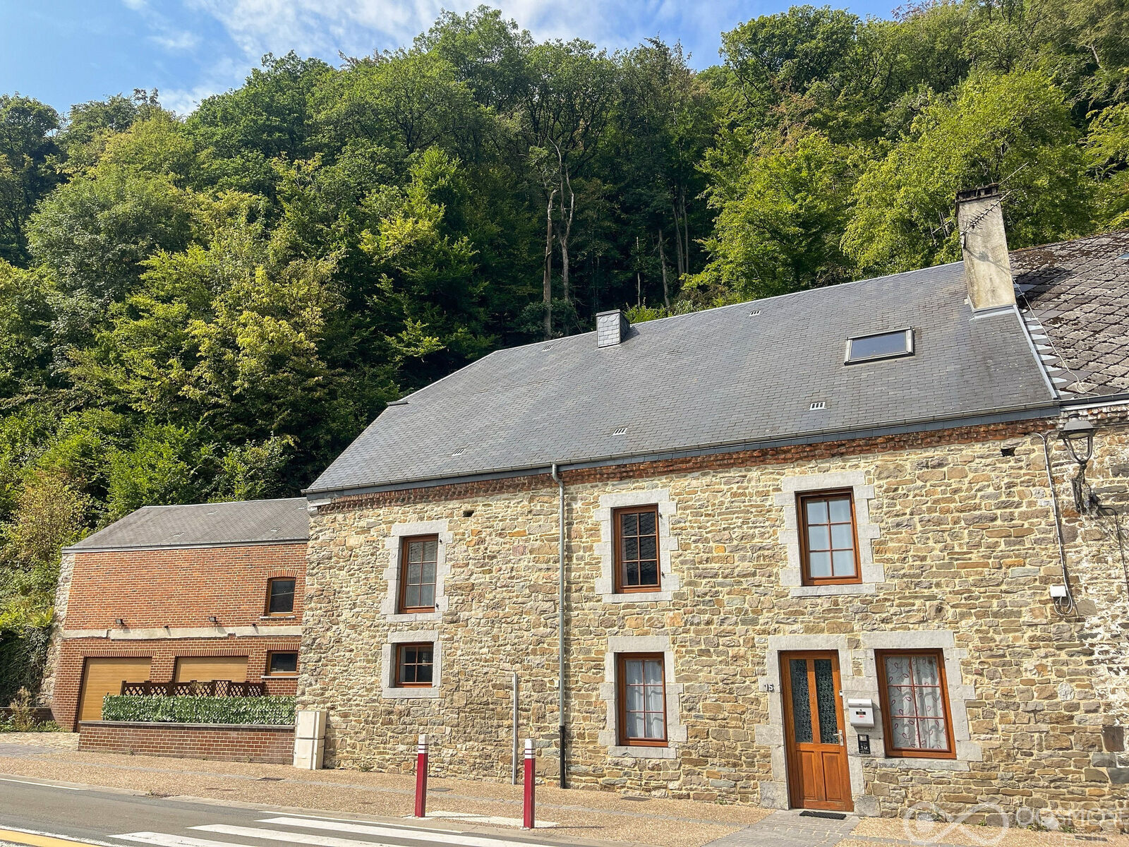 Belle maison entièrement rénovée avec grand garage-atelier - Final-732