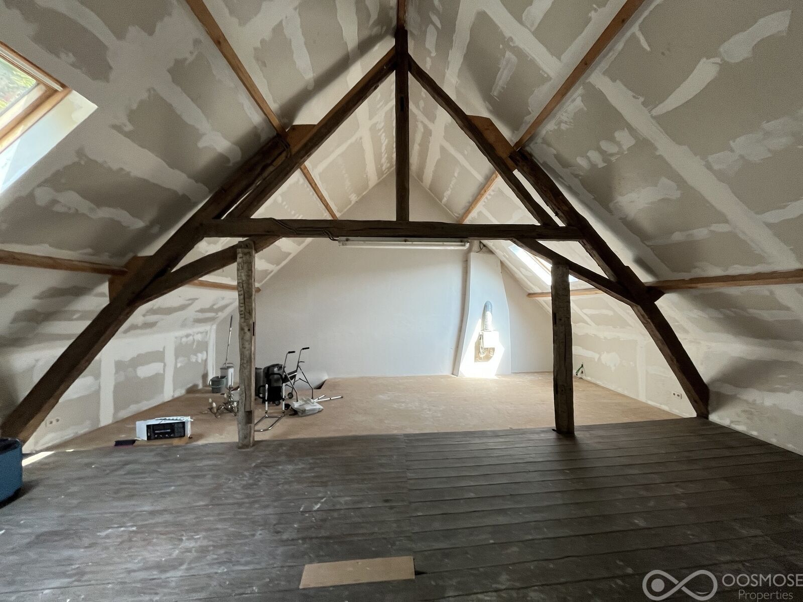 Belle maison entièrement rénovée avec grand garage-atelier - Img 6947