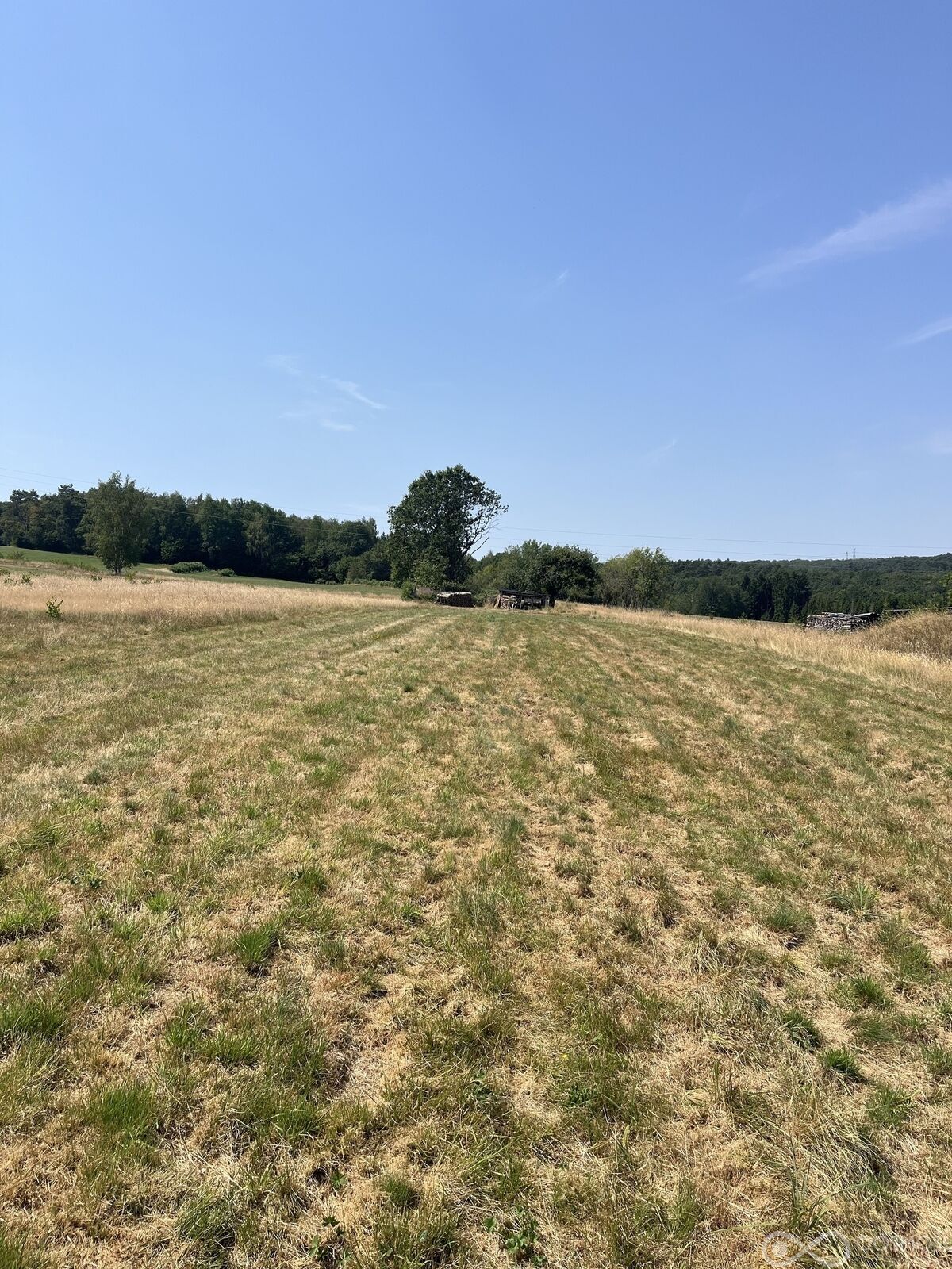 Terrain constructible d'environ 2.000 m2 dans un cadre exceptionnel  - Img 6710