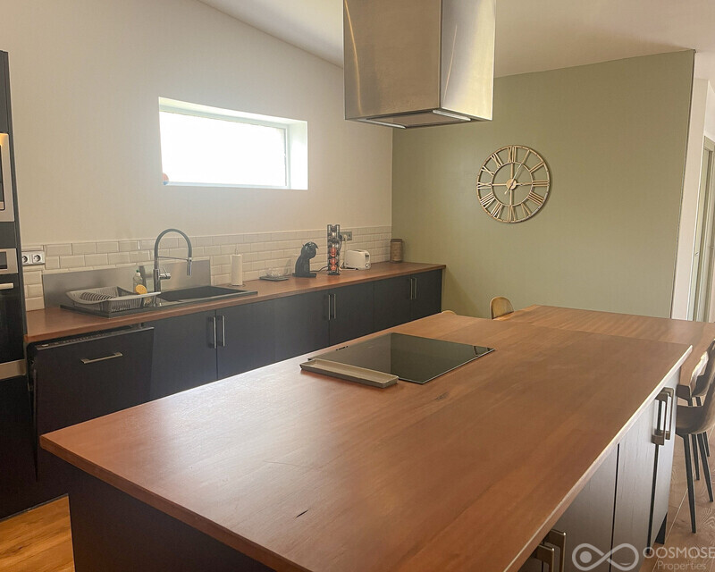 Bel immeuble avec vue imprenable sur La Meuse - Final-968