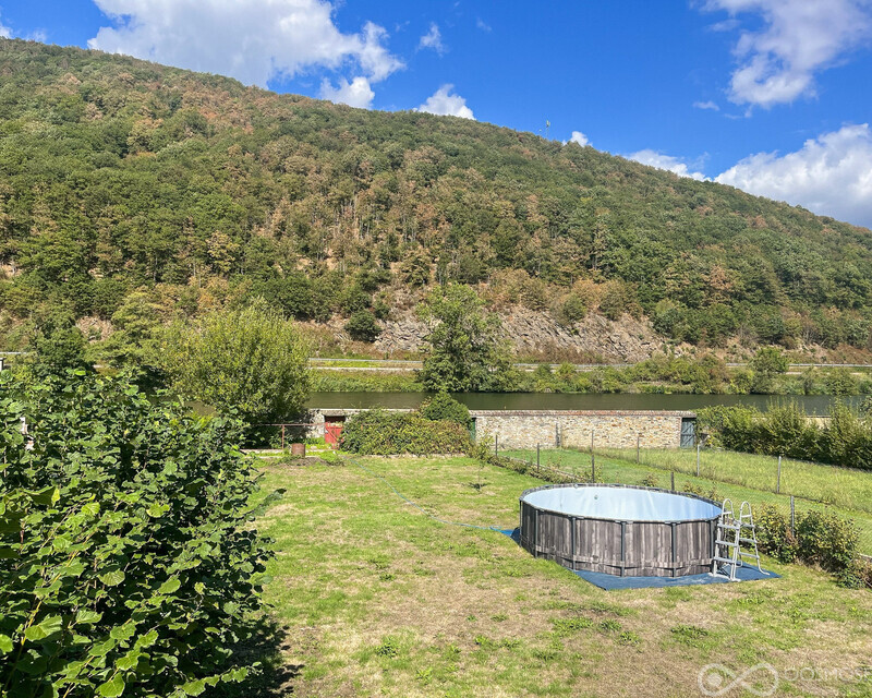 Bel immeuble avec vue imprenable sur La Meuse - Final-952