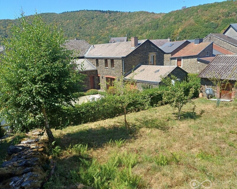 Maison d'architecte en pierre du pays - 20260813 140832