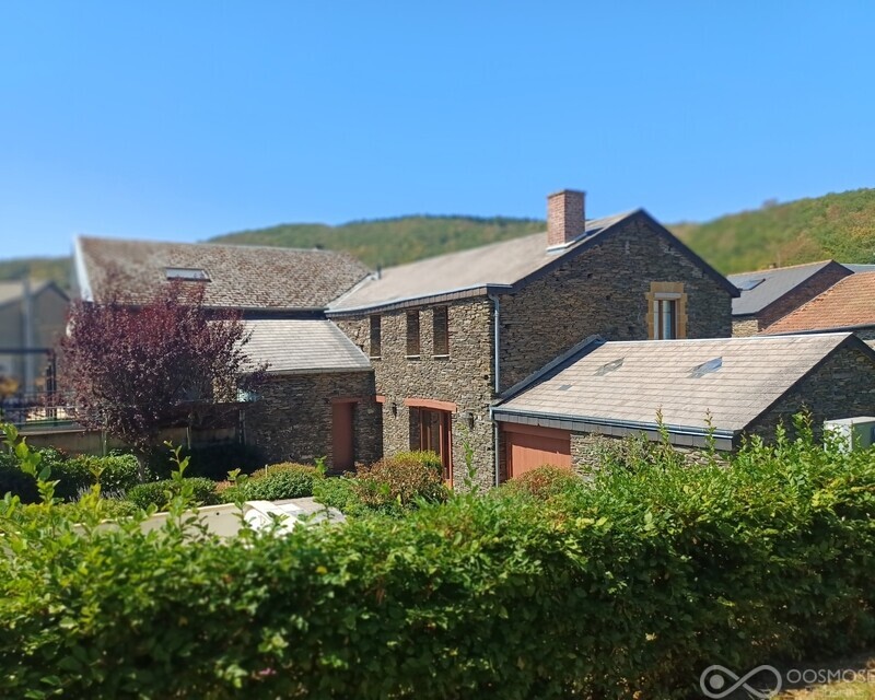 maison d'archtecte en pierre du pays - 20260813 140918