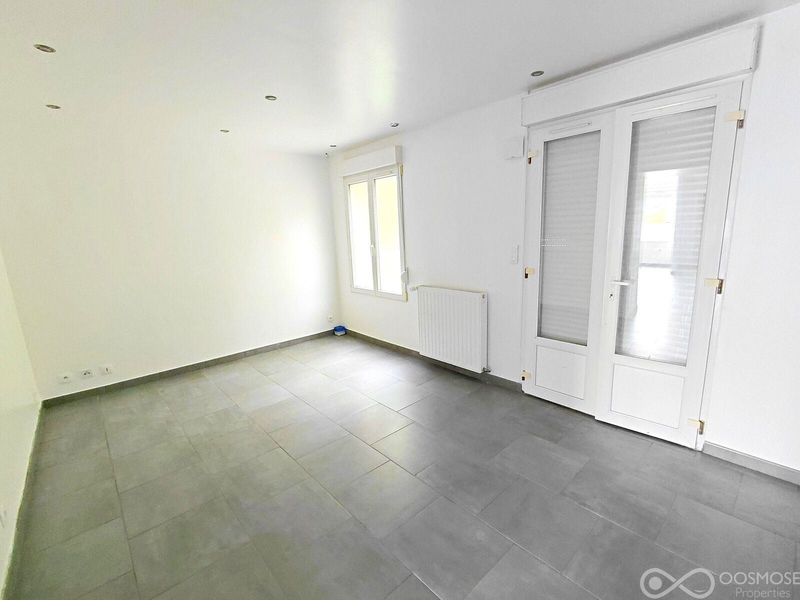 Maison rénovée 2 chambres 77 m² de superficie totale - 2
